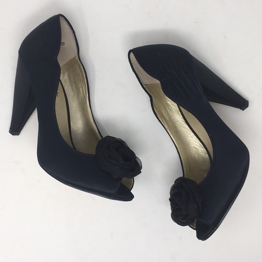 Seychelles Heels Black Satin Pumps Peep 8